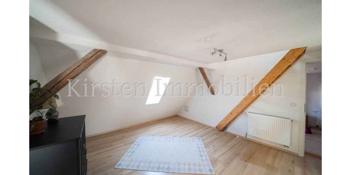 Einfamilienhaus Ammerbuch Breitenholz - 7 Zimmer, 619.000&euro; | Angebot:25696016