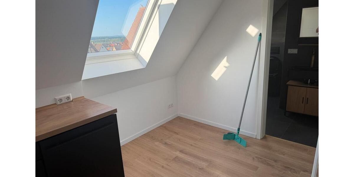 Dachgeschoßwohnung Neustetten - 3 Zimmer, 50 m&sup2;, 725&euro; | Angebot:27616392