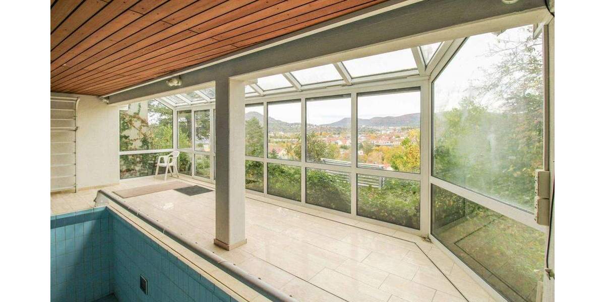 Einfamilienhaus Pfullingen - 7 Zimmer, 229 m&sup2;, 649.000&euro; | Angebot:25837282