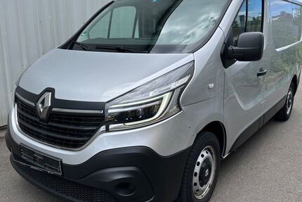 Renault Trafic 122.000 km 12.990 &euro; Böblingen 71034