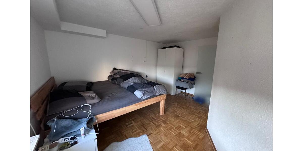 Etagenwohnung Reutlingen Altenburg - 2 Zimmer, 64 m&sup2;, 180.000&euro; | Angebot:25422596