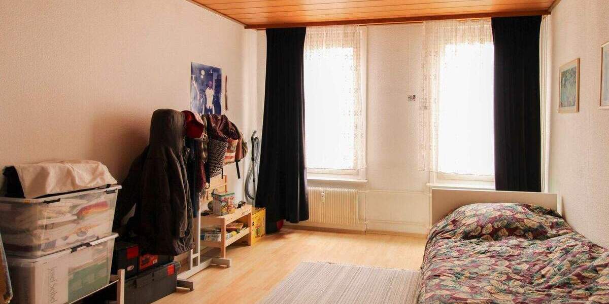 Einfamilienhaus Reutlingen Weststadt - 3 Zimmer, 189.000&euro; | Angebot:25710858