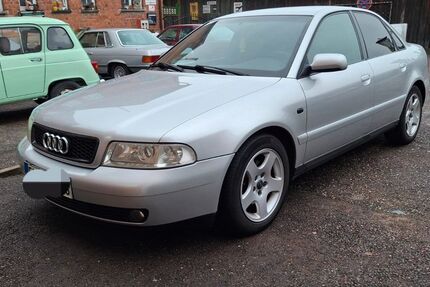 Audi A4 219.000 km 5.600 &euro; Ostfildern 73760