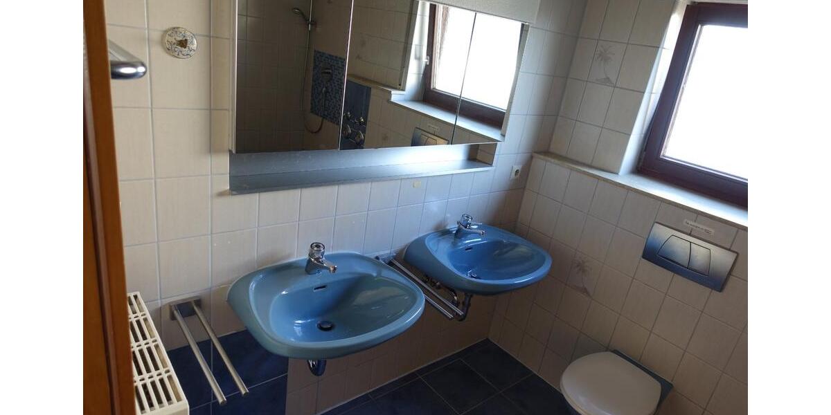 Maisonettenwohnung Kirchentellinsfurt - 4.5 Zimmer, 130 m&sup2;, 1.700&euro; | Angebot:25642653