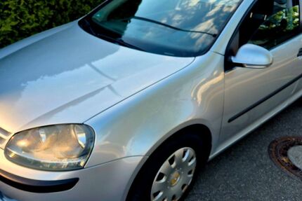 VW Golf 210.000 km 2.100 &euro; Filderstadt 70794