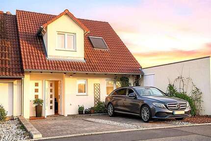 Haus Holzgerlingen - 8 Zimmer, 241 m&sup2;, 998.000&euro; | Angebot:25825450