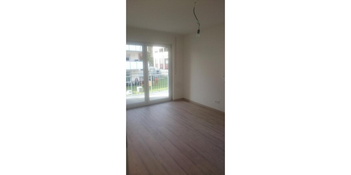 Erdgeschoßwohnung Eningen unter Achalm - 3.5 Zimmer, 107 m&sup2;, 465.000&euro; | Angebot:23428977