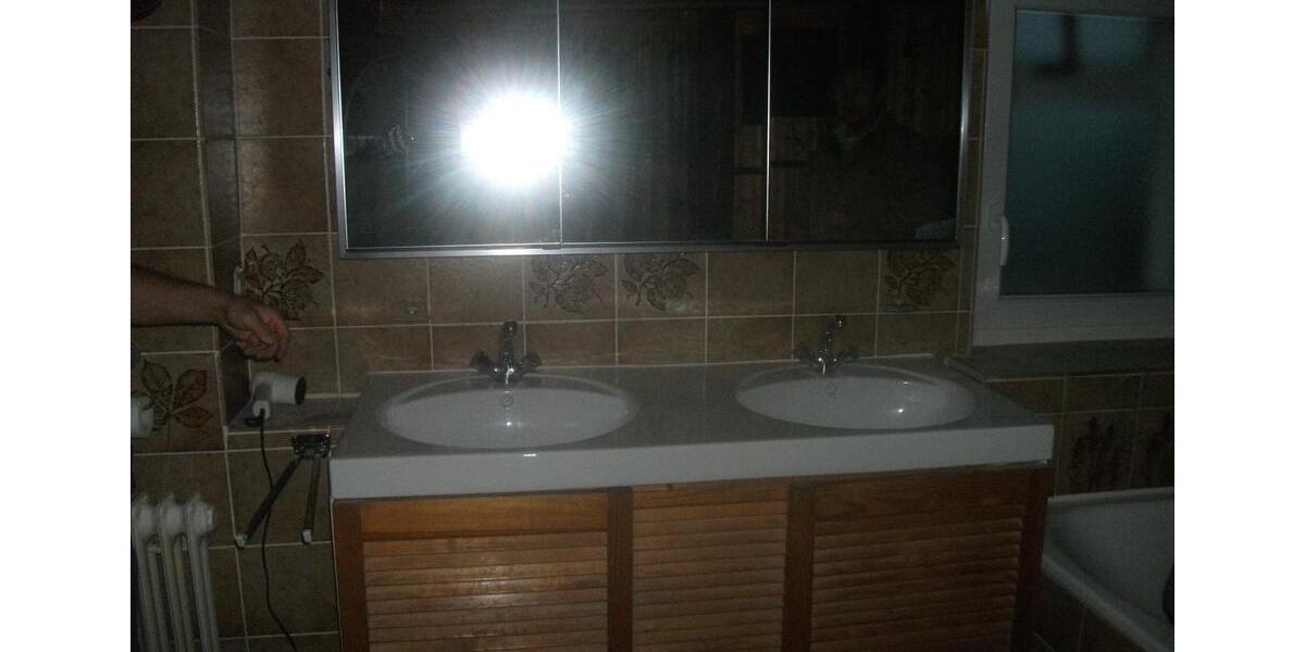 Einfamilienhaus Kusterdingen - 5 Zimmer, 75 m&sup2;, 195.000&euro; | Angebot:25300942