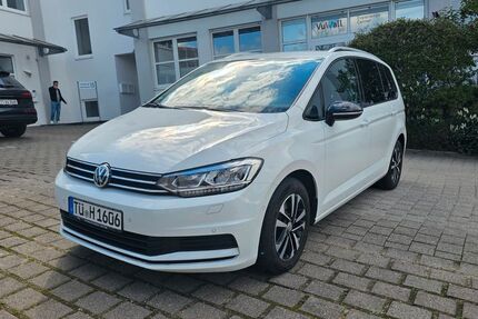 VW Touran 142.000 km 20.790 &euro; Reutlingen 72766