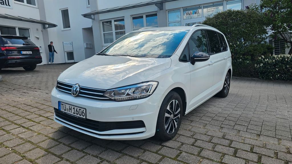 VW Touran 142.000 km 21.790 &euro; Reutlingen 72766