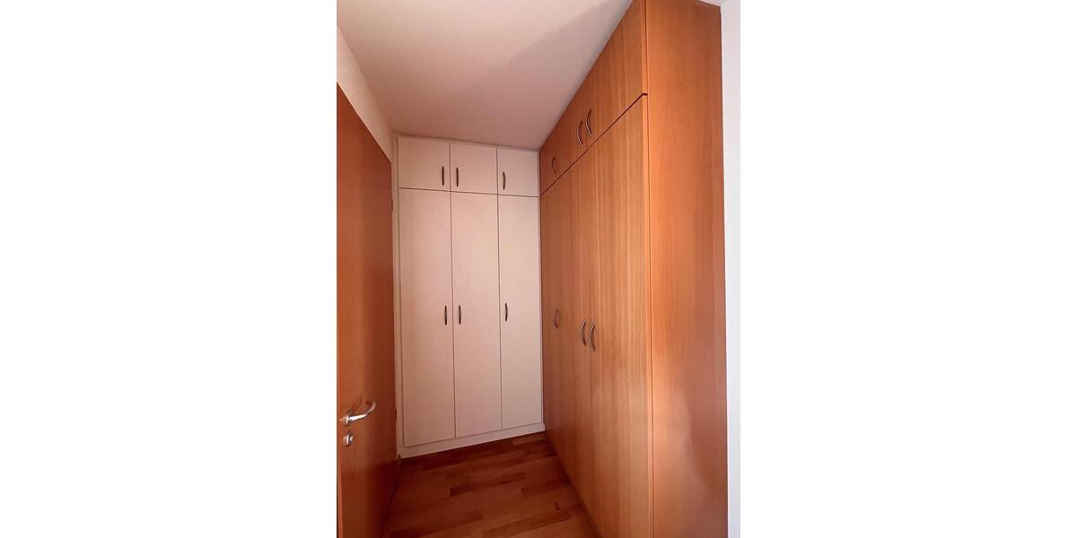 Etagenwohnung Herrenberg - 3.5 Zimmer, 104 m&sup2;, 1.390&euro; | Angebot:25270765