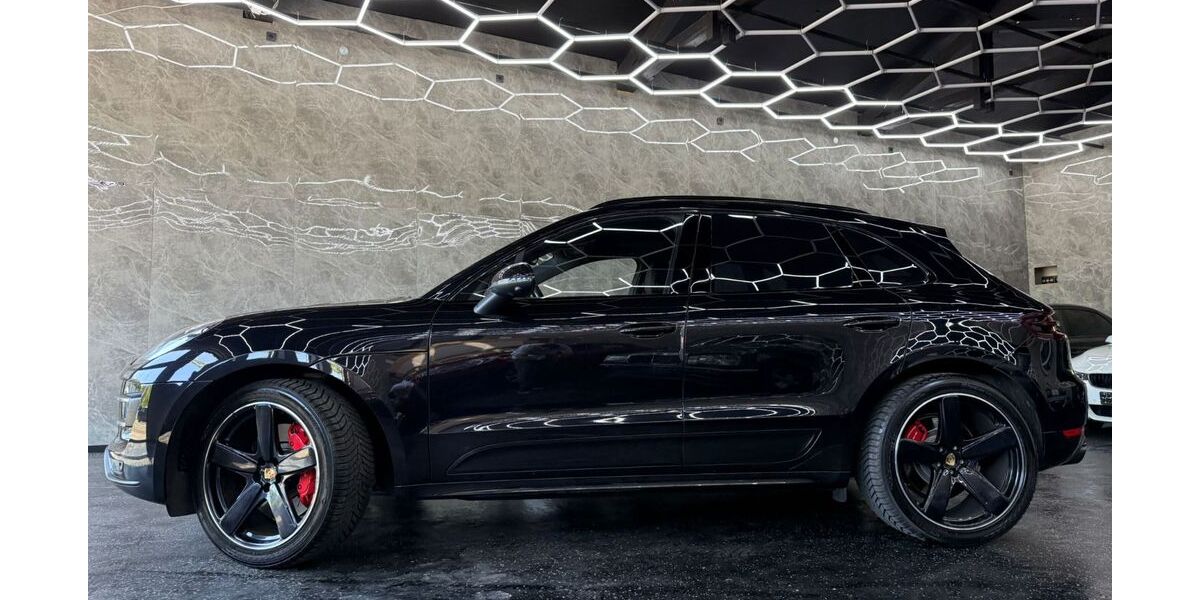 Porsche Macan 144.000 km 42.900 &euro; Reutlingen 72762