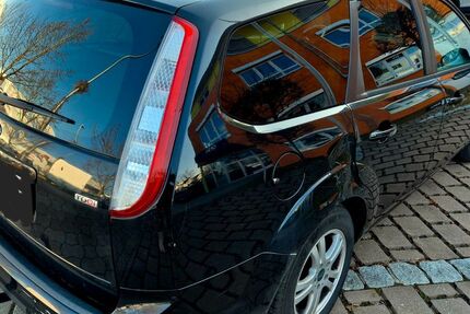 Ford Focus 247.355 km 2.100 &euro; Filderstadt 70794