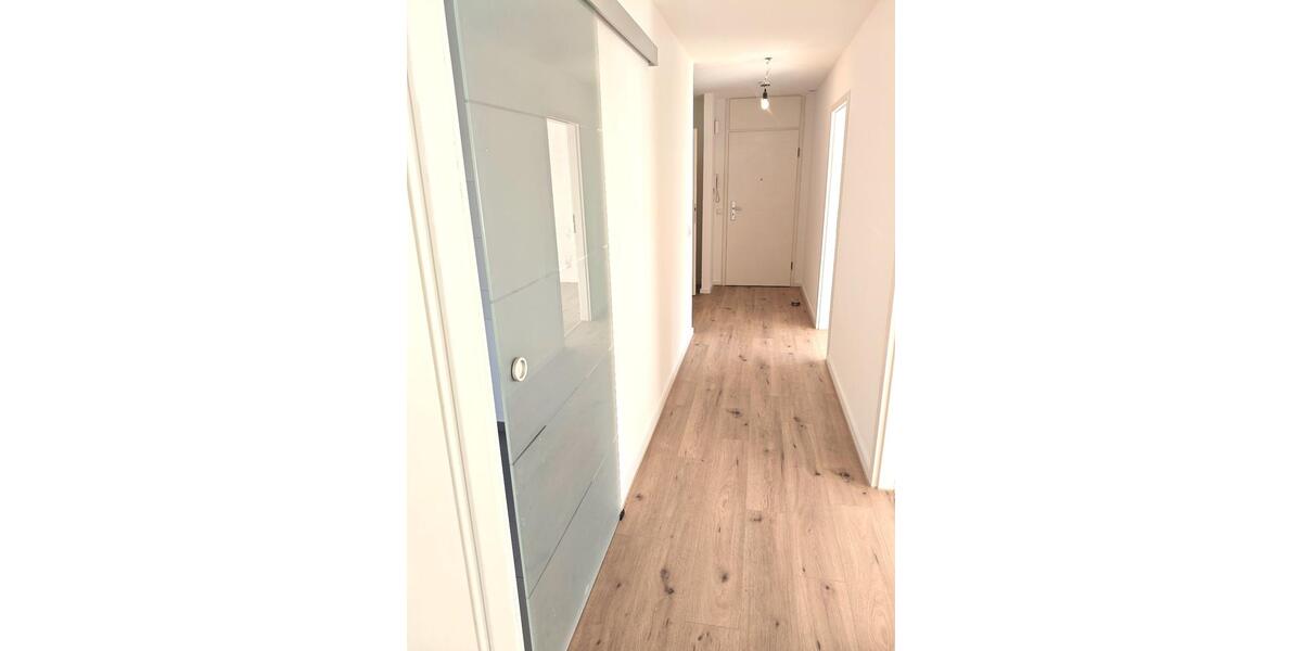 Etagenwohnung Böblingen Dagersheim - 3.5 Zimmer, 77 m&sup2;, 320.000&euro; | Angebot:25568452