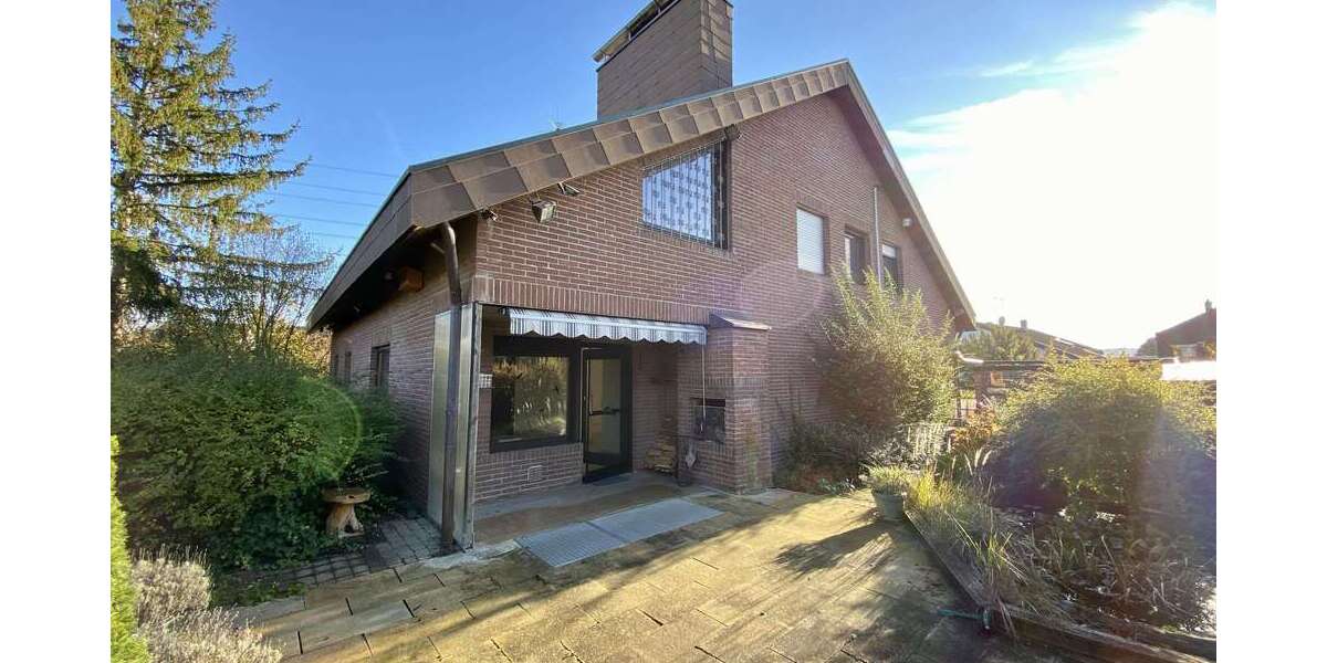 Einfamilienhaus Nürtingen - 8 Zimmer, 232 m&sup2;, 769.000&euro; | Angebot:25198481