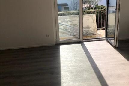 Wohnung Rottenburg am Neckar - 3 Zimmer, 65 m&sup2;, 900&euro; | Angebot:27570570
