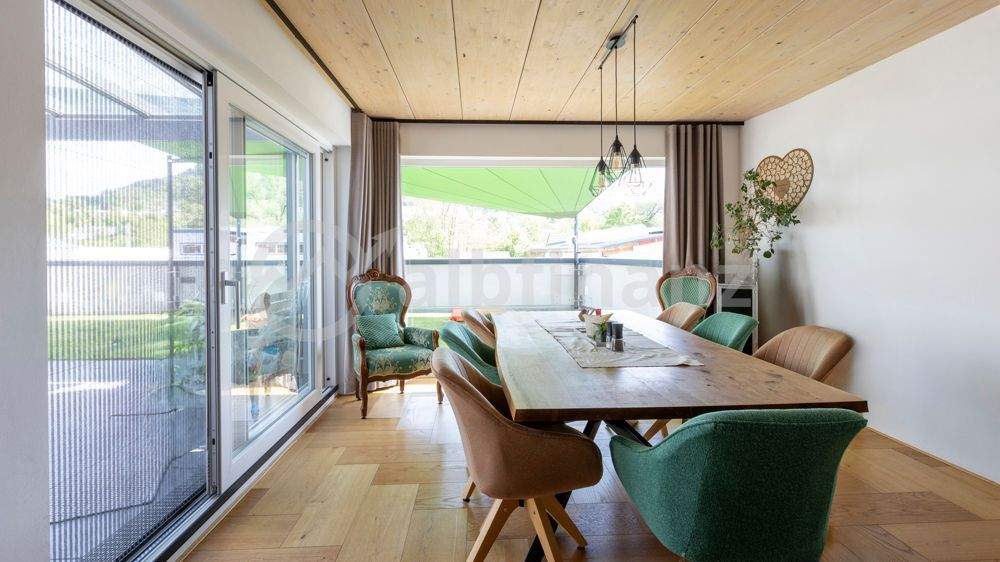 Einfamilienhaus Pfullingen - 4 Zimmer, 198 m&sup2;, 1.300.000&euro; | Angebot:25743280