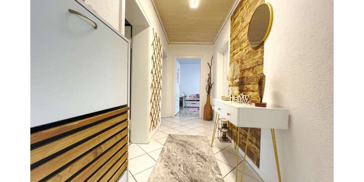 Etagenwohnung Metzingen - 3 Zimmer, 84 m&sup2;, 335.000&euro; | Angebot:22942802