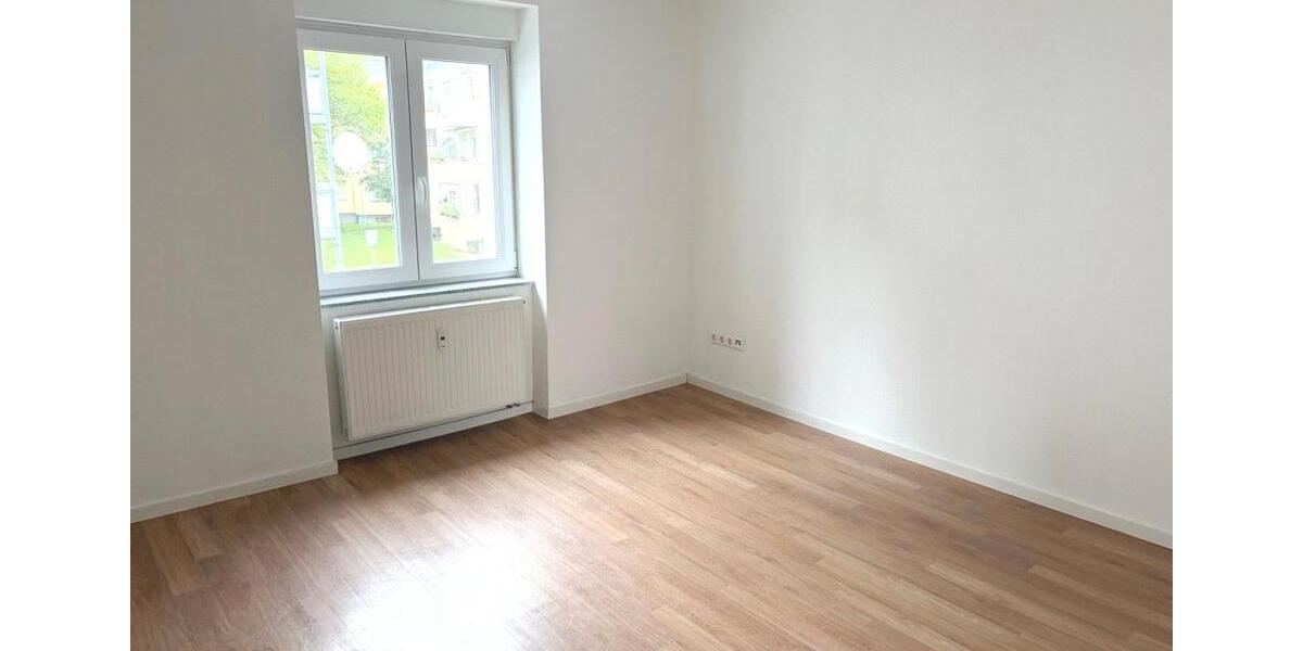 Etagenwohnung Esslingen am Neckar Brühl - 3 Zimmer, 77 m&sup2;, 1.155&euro; | Angebot:27535626