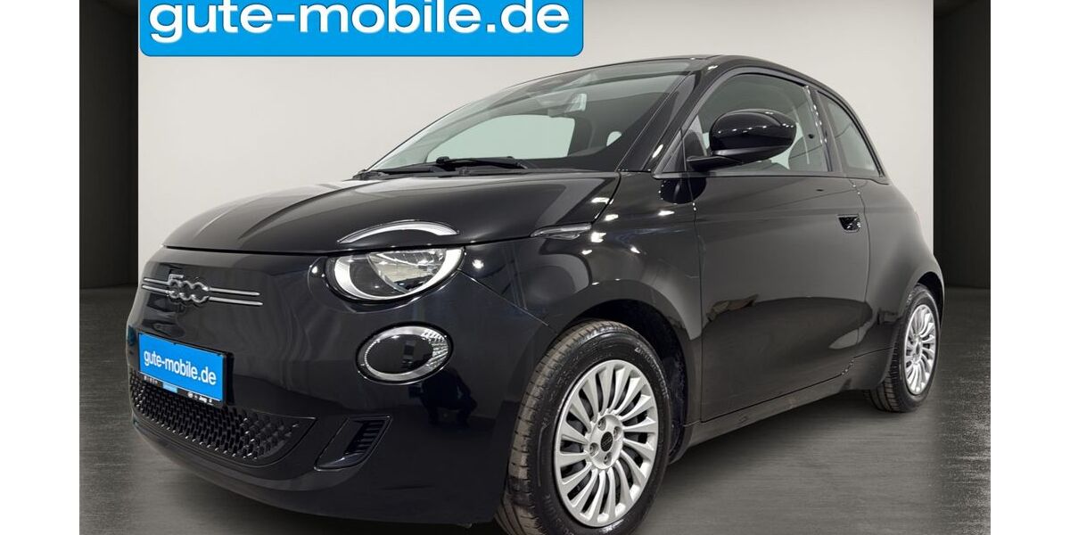 Fiat 500e 11.930 km 16.990 &euro; Reutlingen 72762