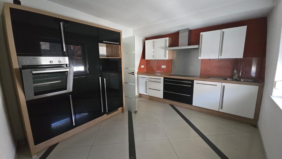 Einfamilienhaus Wendlingen am Neckar - 6 Zimmer, 160 m&sup2;, 465.000&euro; | Angebot:27612627