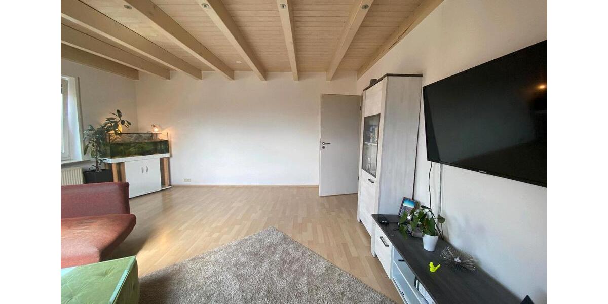 Dachgeschoßwohnung Dettingen an der Erms - 3 Zimmer, 92 m&sup2;, 340.000&euro; | Angebot:24832123