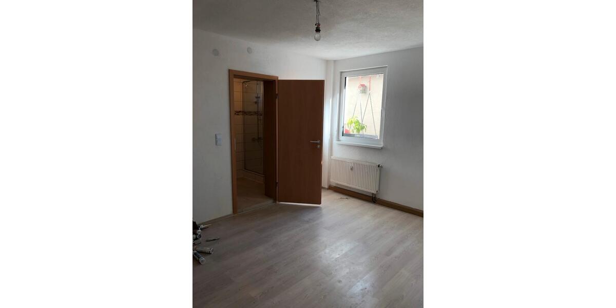 Etagenwohnung Lichtenstein - 2 Zimmer, 45 m&sup2;, 670&euro; | Angebot:26039751
