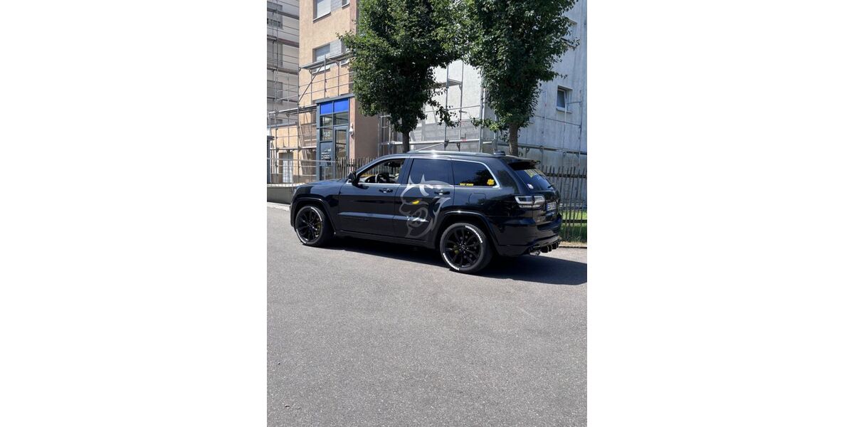 Jeep Grand Cherokee 190.000 km 16.500 &euro; Leinfelden - Echterdingen 70771