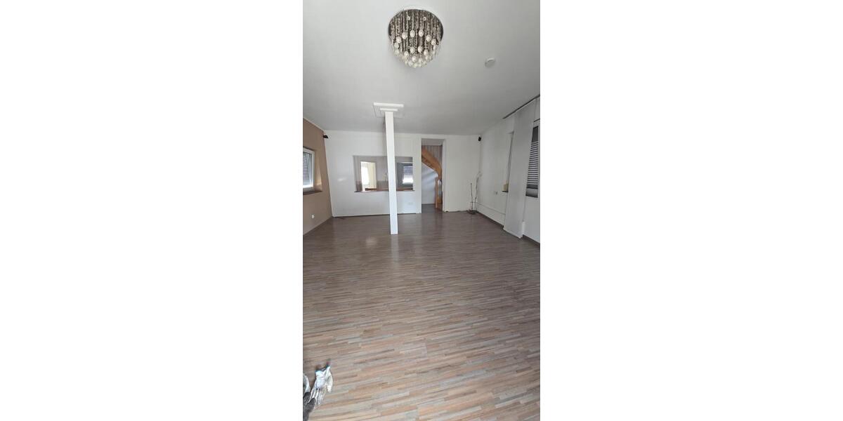 Einfamilienhaus Wendlingen am Neckar - 6 Zimmer, 160 m&sup2;, 465.000&euro; | Angebot:27612627