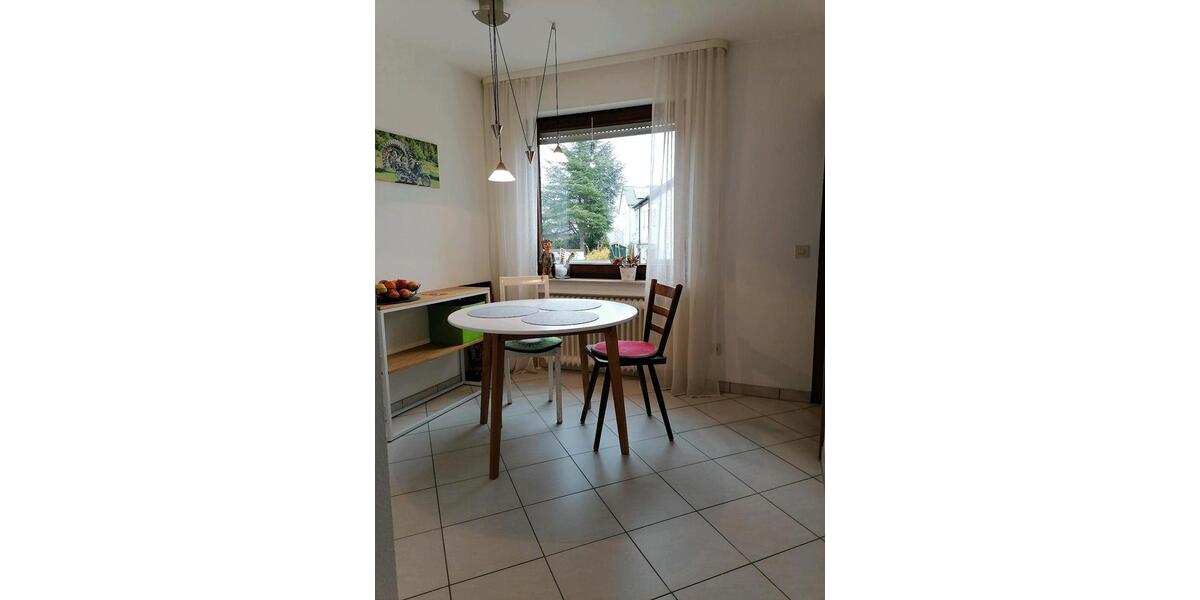 Etagenwohnung Reutlingen Orschel-Hagen - 3.5 Zimmer, 80 m&sup2;, 298.000&euro; | Angebot:26123044
