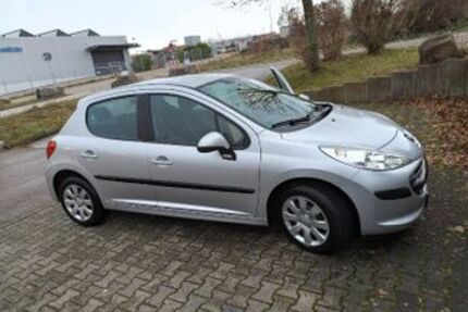 Peugeot 207 115.000 km 2.200 &euro; Kirchheim 73230