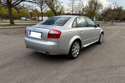Audi A4 176.000 km 5.500 &euro; Sindelfingen 71065