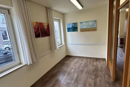 Wohnung Kirchheim unter Teck Schafhof - 6 Zimmer, 102 m&sup2;, 299.000&euro; | Angebot:27666458
