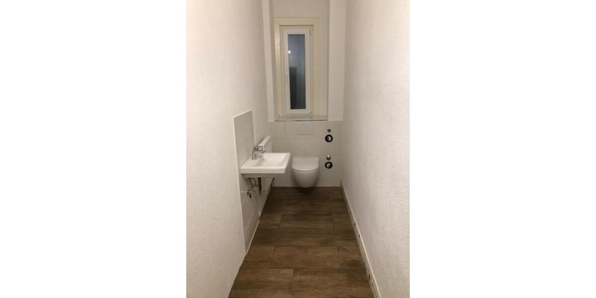 Etagenwohnung Hechingen - 5 Zimmer, 154 m&sup2;, 1.250&euro; | Angebot:25253394