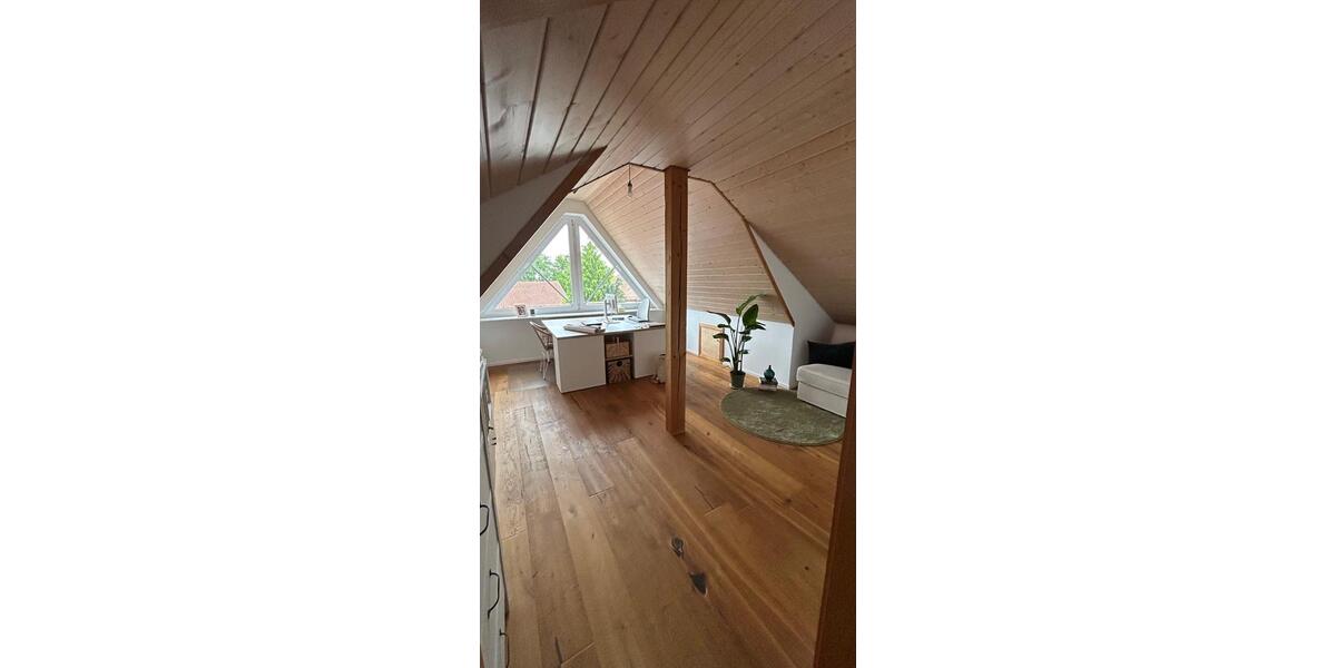 Maisonettenwohnung Mössingen - 4.5 Zimmer, 104 m&sup2;, 1.100&euro; | Angebot:27604411