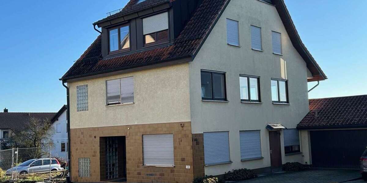 Einfamilienhaus Herrenberg - 7 Zimmer, 220 m&sup2;, 448.000&euro; | Angebot:25991257