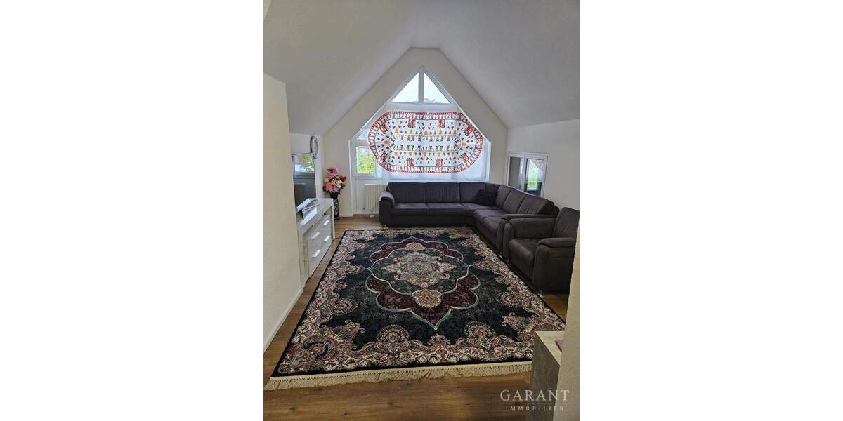 Etagenwohnung Pfullingen - 4 Zimmer, 125 m&sup2;, 330.000&euro; | Angebot:25707630