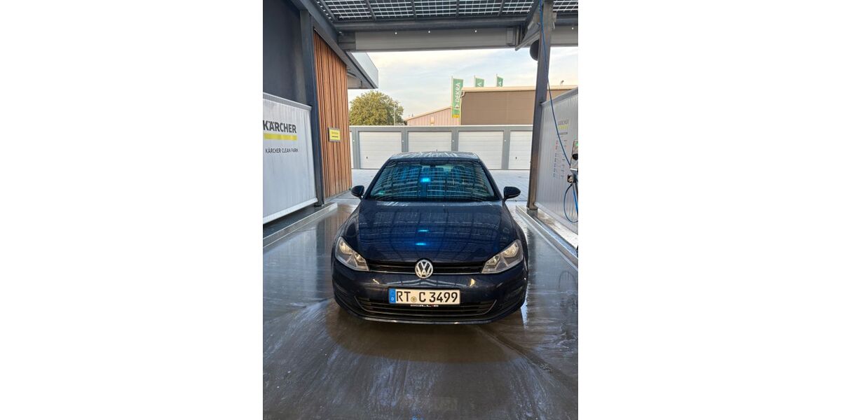 VW Golf 246.000 km 7.800 &euro; Münsingen 72525