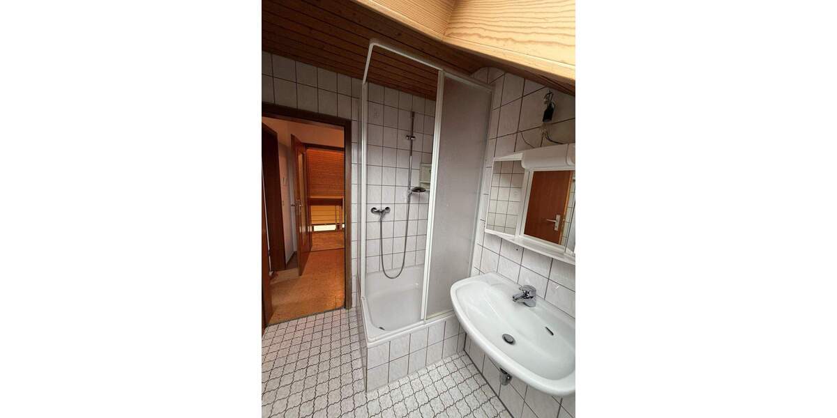 Etagenwohnung Aichtal Grötzingen - 4 Zimmer, 73 m&sup2;, 900&euro; | Angebot:25878659