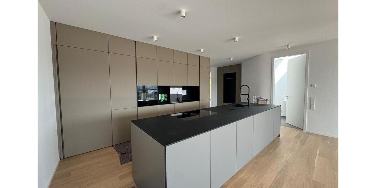 Einfamilienhaus Esslingen am Neckar - 3 Zimmer, 155 m&sup2;, 3.875&euro; | Angebot:26727636