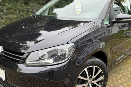 VW Touran 112.000 km 9.890 &euro; Reutlingen 72766