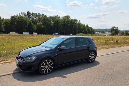 VW Golf 94.600 km 15.900 &euro; Waldenbuch 71111