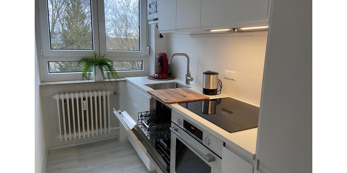 Dachgeschoßwohnung Sindelfingen Sindelfingen (Stadt) - 2 Zimmer, 50 m&sup2;, 1.100&euro; | Angebot:26660012