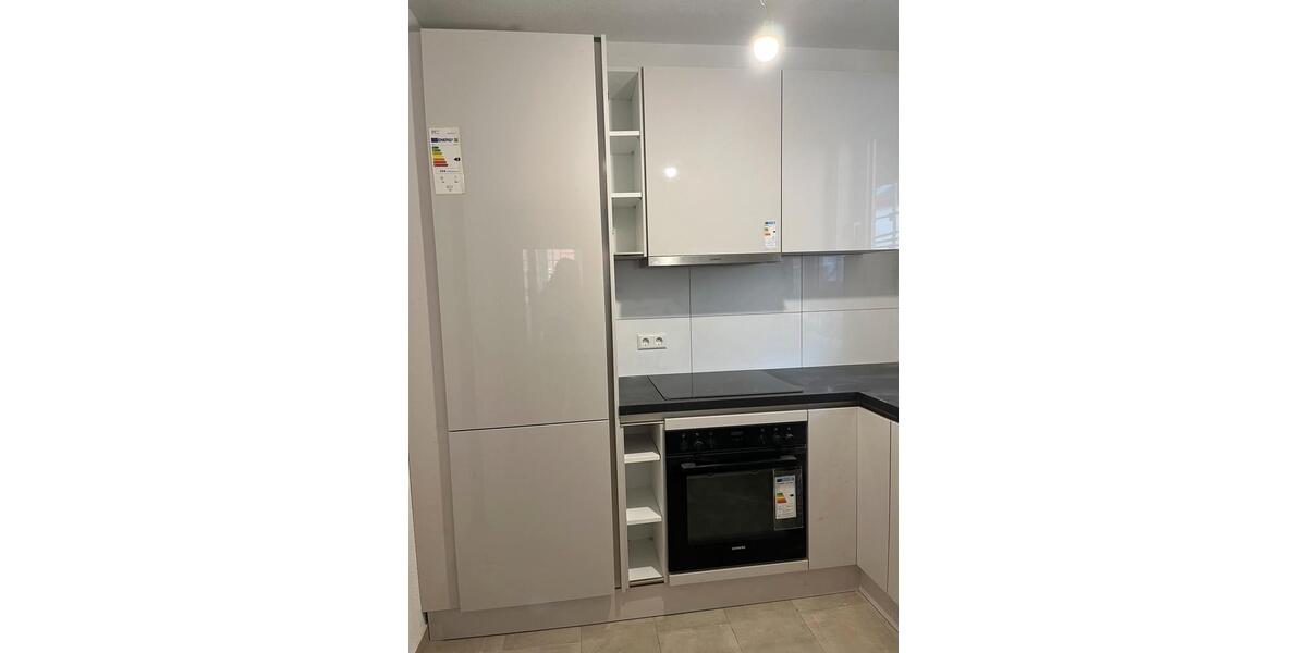 Etagenwohnung Rottenburg am Neckar - 4 Zimmer, 74 m&sup2;, 1.050&euro; | Angebot:25636990
