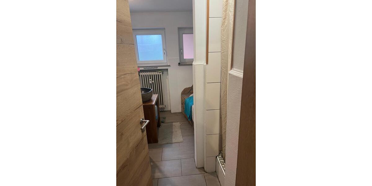 Etagenwohnung Tübingen Derendingen - 1 Zimmer, 20 m&sup2;, 450&euro; | Angebot:26554931