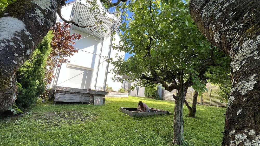 Etagenwohnung Reutlingen Altenburg - 3 Zimmer, 90 m&sup2;, 349.900&euro; | Angebot:24790254
