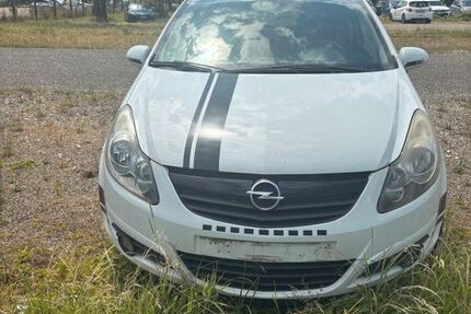 Opel Corsa 155.000 km 2.000 &euro; Frickenhausen 72636