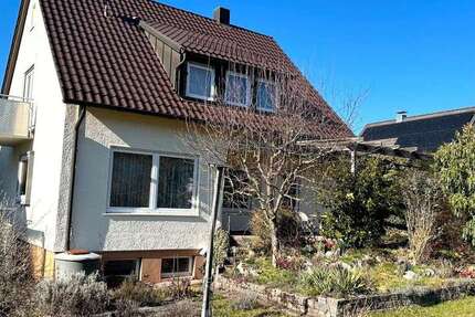 Haus Gärtringen - 6.5 Zimmer, 143 m&sup2;, 565.000&euro; | Angebot:24319937