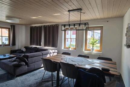 Wohnung Rottenburg am Neckar - 5.5 Zimmer, 160 m&sup2;, 1.600&euro; | Angebot:25920938