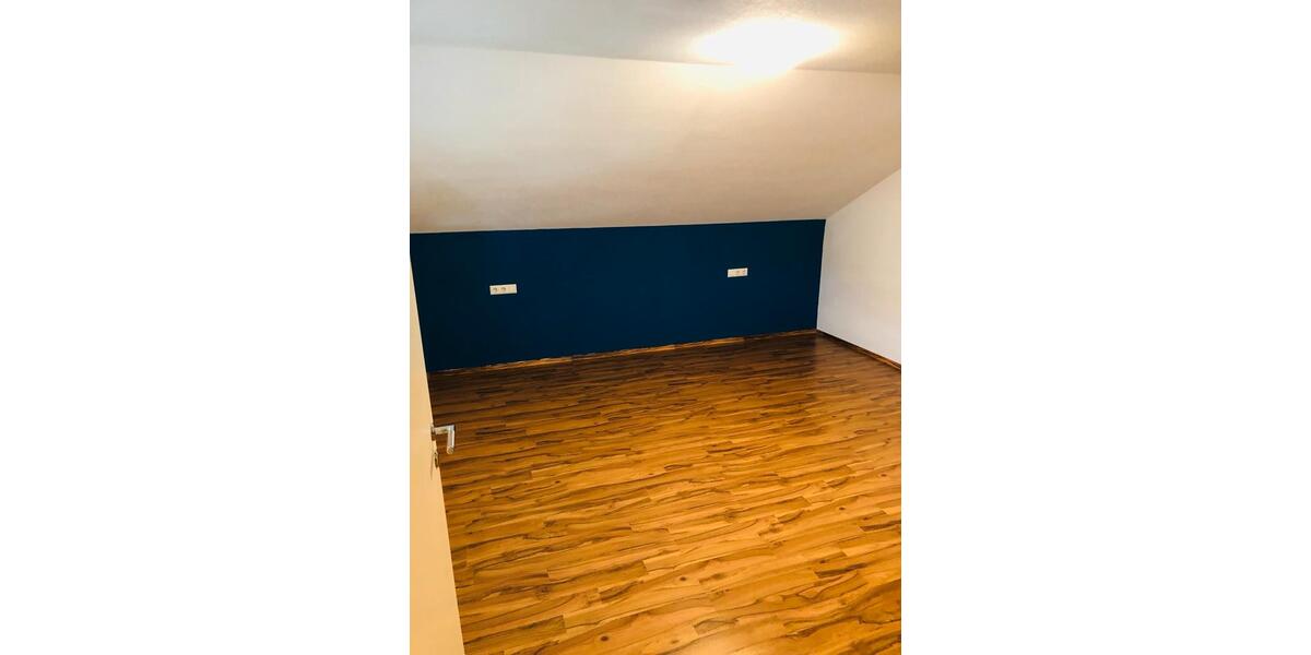 Einfamilienhaus Reutlingen Reutlingen-Betzingen - 3 Zimmer, 78 m&sup2;, 950&euro; | Angebot:27604502
